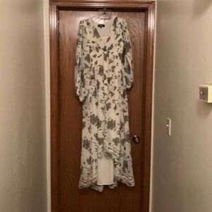Lulus Oh So Sweet Cream Floral Print Tiered High-Low Maxi Dress